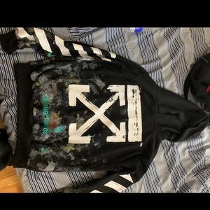 Off-White sweatshirt